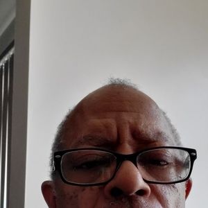 Meet your Posher, Raymond